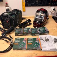 Saldatrice con accessori Nuova