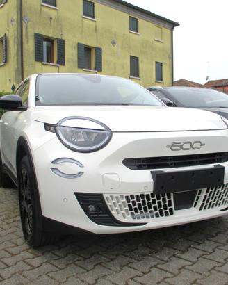 Fiat 600 Hybrid DCT MHEV LaPrima
