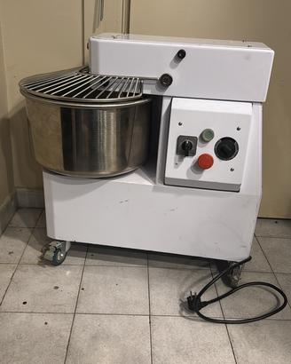 Impastatrice professionale