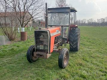 trattore Massey Ferguson 375