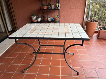 tavolo ferro battuto