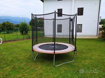 TRAMPOLINO PER BAMBINI