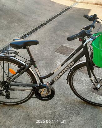 Bianchi Spillo Rubino RS 28" City Bike  VENDUTA