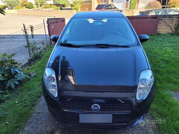 Fiat Grande Punto 1.2 Benzina 5p – Solo 69.930 km