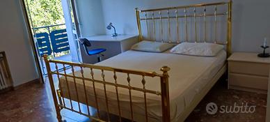 Stanze zona Ospedale solo donne