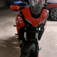 Vendo tracer 700 rossa 7500 km anno 22 prezzo 7800