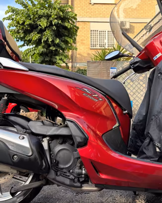 HONDA SH 300i