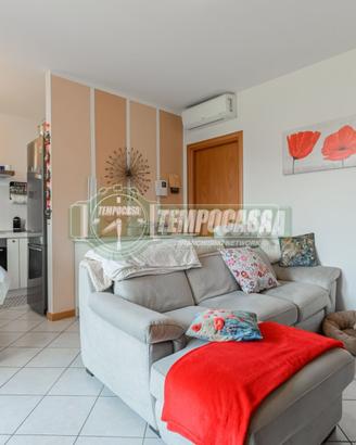 TRE LOCALI CON GIARDINO E BOX