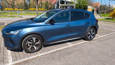 Ford Focus 4 serie 1.0 EcoBoost Hybrid 5p Active X