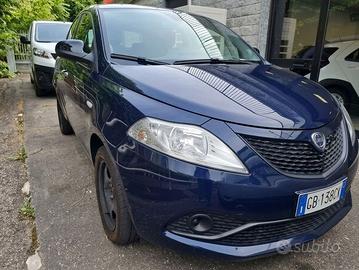 Lancia Ypsilon III 2015 1.2 Gold s&s 69cv my19