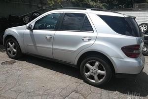 Mercedes ml 320 anno 2009 ricambi
