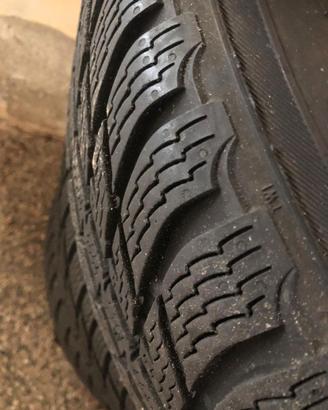 4 Pneumatici 235/65 R17