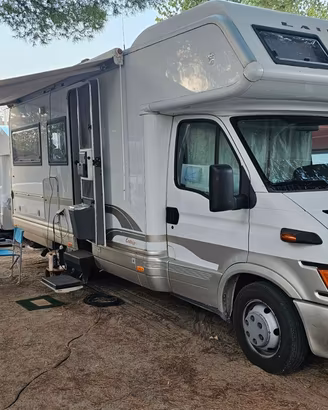 LAIKA ECOVIP 6 camper mansardato su Daily 2.8 geme