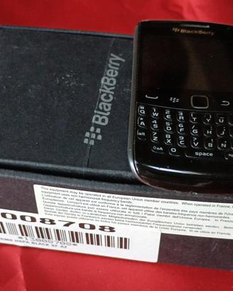telefono cellulare vintage BlackBerry curve 9360