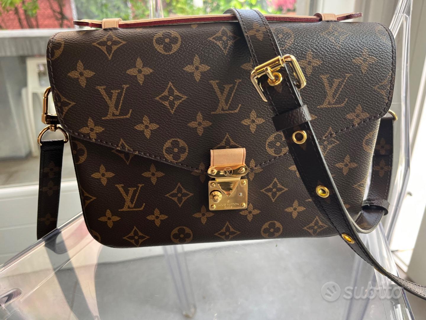 Felpa Louis Vuitton da donna color panna, taglia L - Abbigliamento e  Accessori In vendita a Venezia