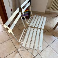 Due sedie in metallo