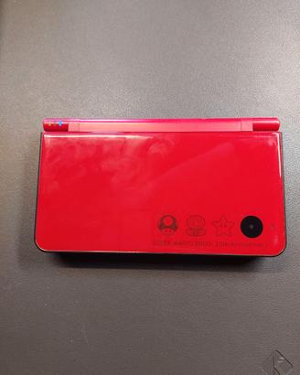 Nintendo DSi XL Edizione Super Mario 25th