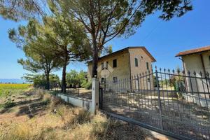 CASA INDIPENDENTE A ASSISI
