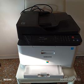 Stampante laser multifunzione a colori Samsung