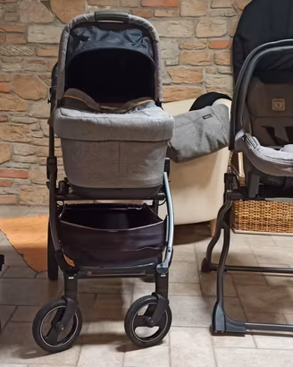 TRIO PEG PEREGO CON BASE ISOFIX