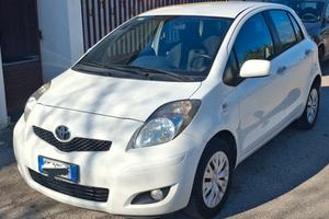 Yaris 1.0 