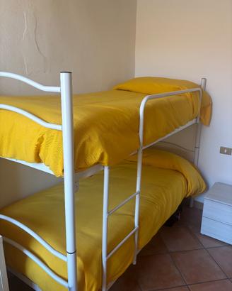 Letto a castello con materassi