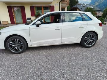 AUDI A3 Sportback 2.0 TDI 150CV QUATTRO AMBIENTE