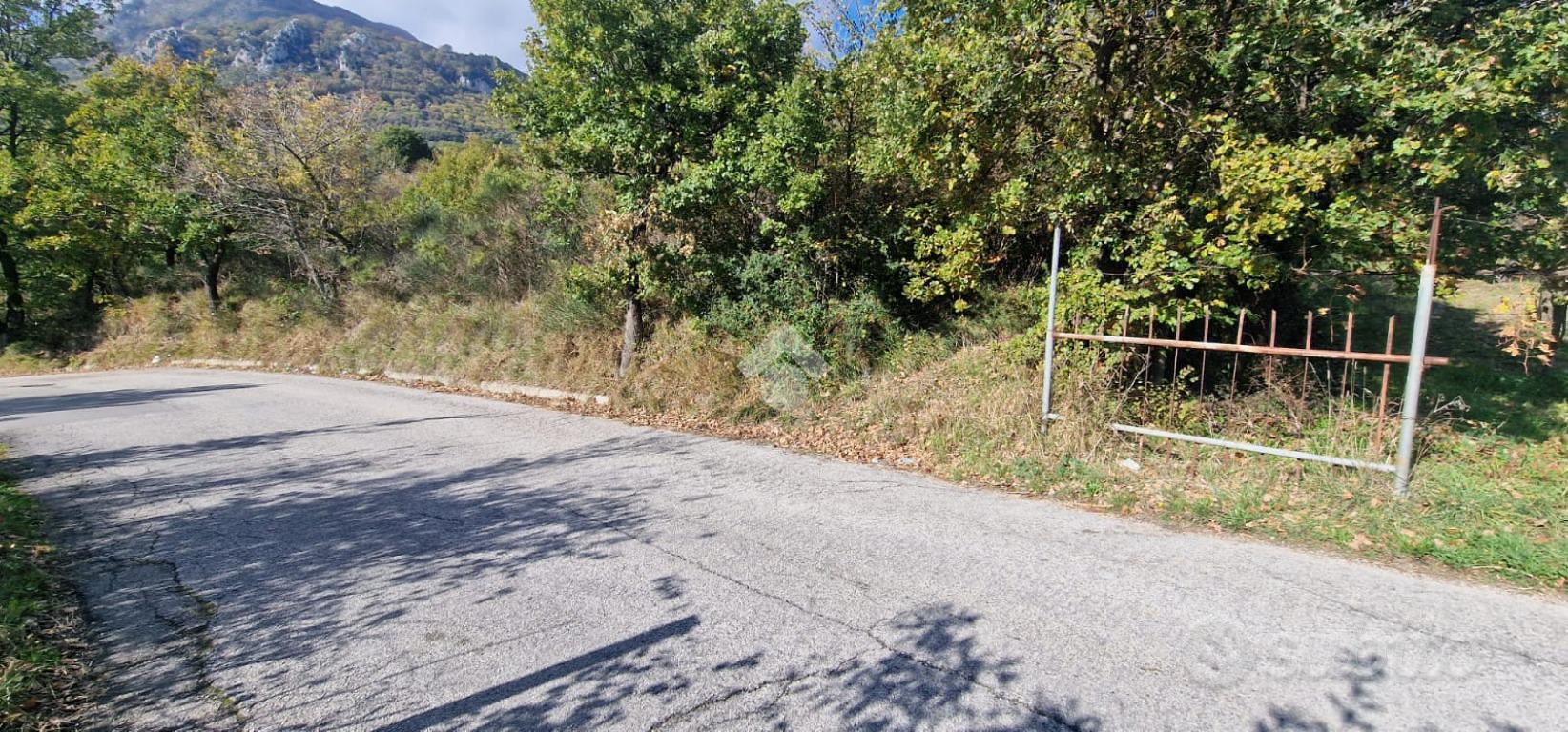 TER. AGRICOLO A MONTESARCHIO - Vista 2