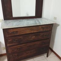 Comò fine 800 in arte povera