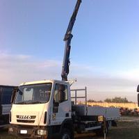 Iveco Eurocargo 75E18 Cassone fisso con grù - 2010