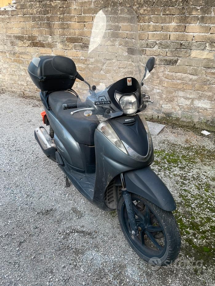 HOT Scooter Honda Sh 300 Anno 2010 Prezzo Honda SH 300