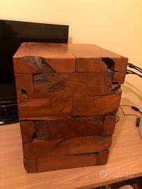 Comodino/tavolino/ sgabello in legno massiccio