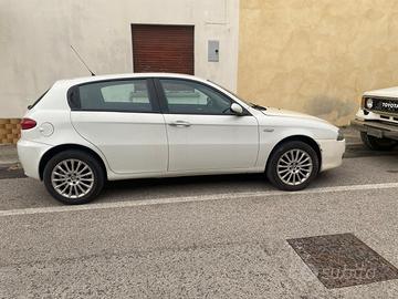 Alfa romeo 147