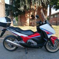 Honda Integra 750S HRC - Tagliandata - Gommata