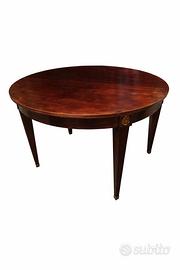 Tavolo antico stile classico