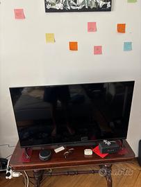 TV 43", Albero di Natale, Mobili e Accessori Casa