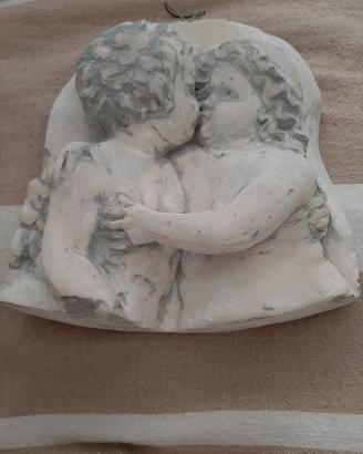 bassorilievo in gesso 