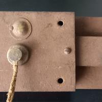 Antica serratura vintage senza chiave come da foto