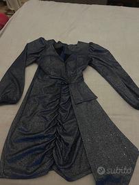 Vestito  corto  brillantante a tubino  ondulato