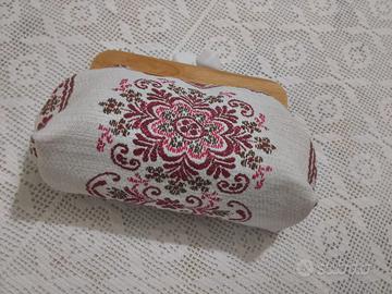 Pochette a mano portabilità a spalla