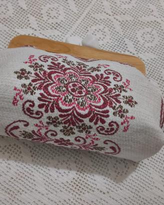 Pochette a mano portabilità a spalla
