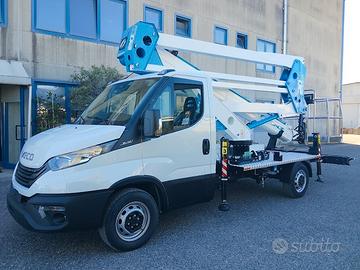 Iveco DAILY 35S14 + SOCAGE 24D SPEED CON GANCIO