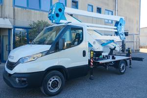 Iveco DAILY 35S14 + SOCAGE 24D SPEED CON GANCIO