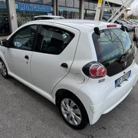 Toyota Aygo 1.0 VVT-i 5 porte Connect
