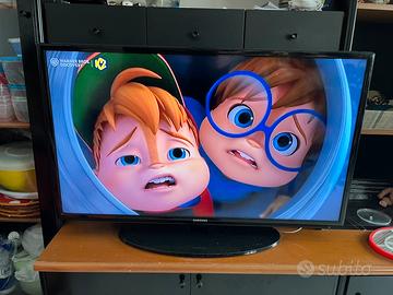 Tv Samsunng 40”  UE40EH5000