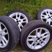 4 cerchi (Fiat Punto) con gomme estive 