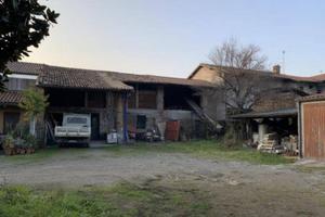 Immobile in asta di 177 m² a Pognano