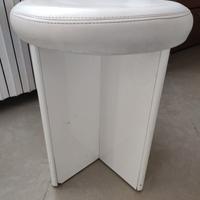 Sedia Pouf Vintage In Legno E Pelle