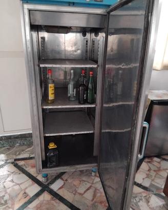 frigo in acciaio 
