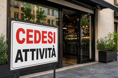 Attività / Licenza di 136 m² con 2 locali a Montic